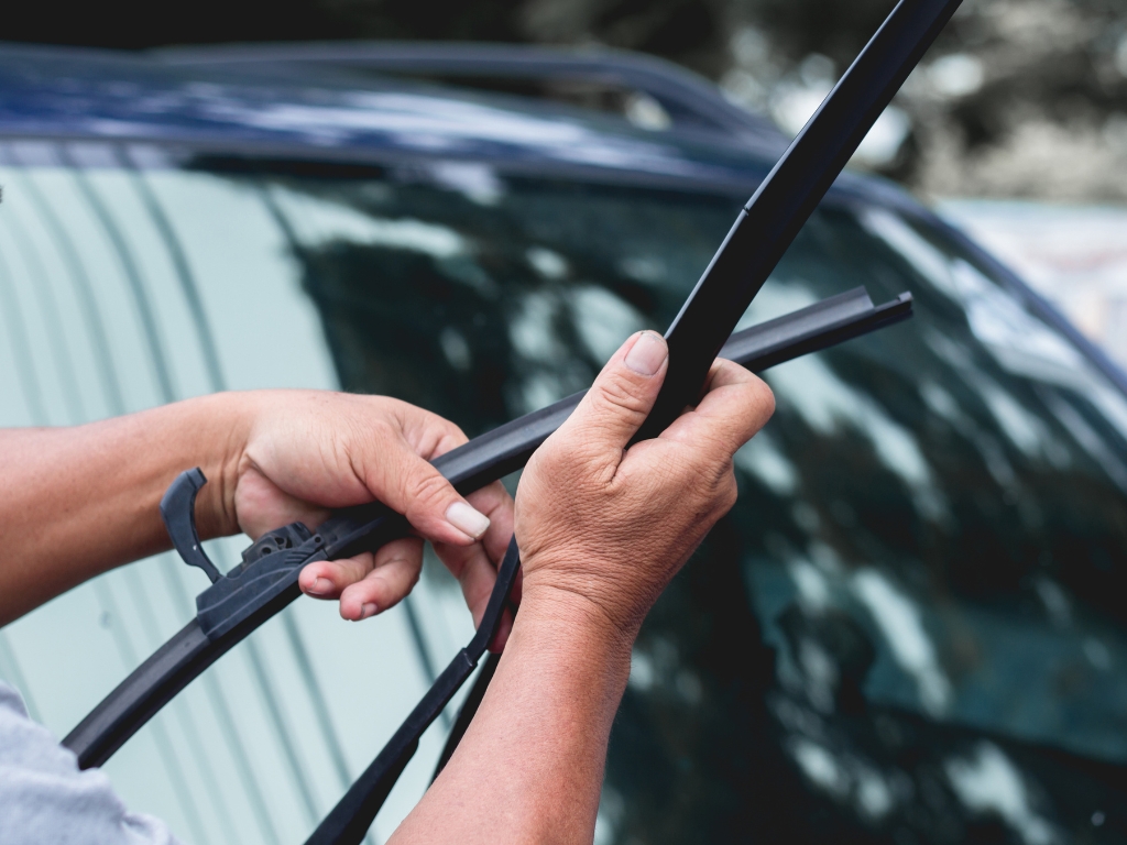 AMB Auto Glass and Window Tint (619) 514 3537 5841 Mission Gorge Rd A San Diego CA 92120 United States how to install windshield wipers
