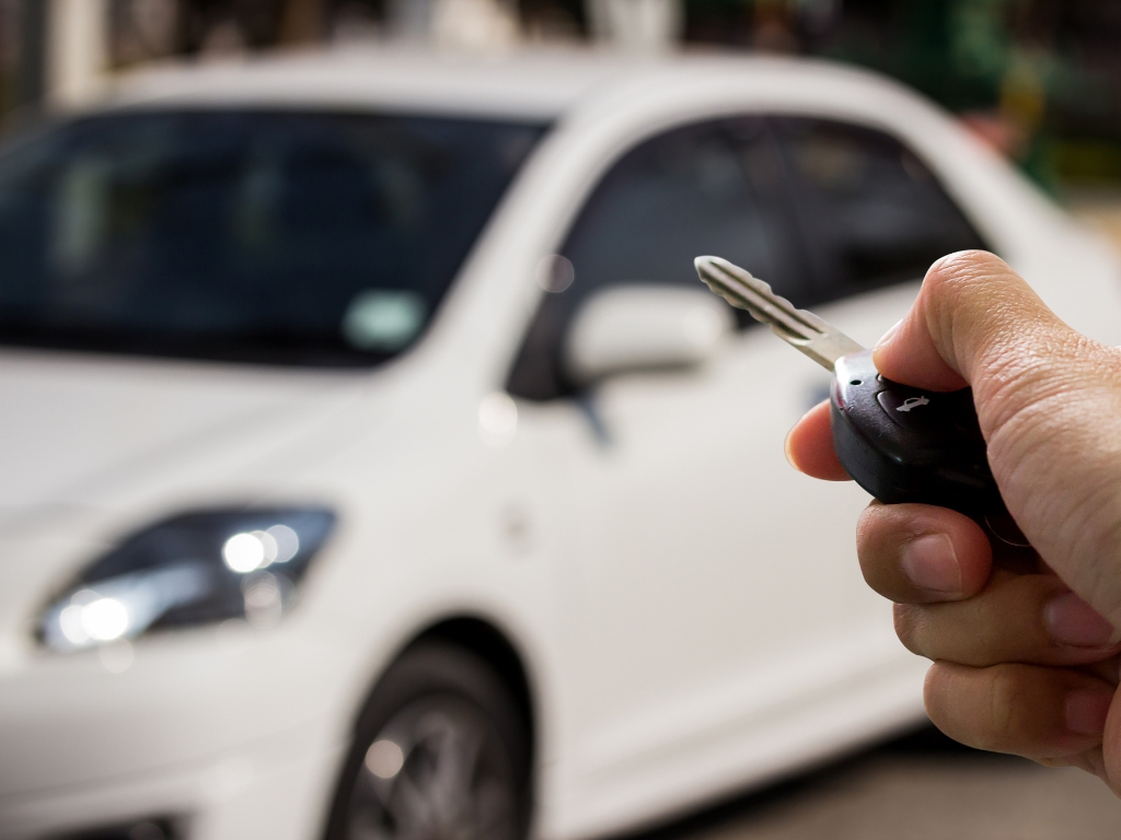 AMB Auto Glass and Window Tint (619) 514 3537 5841 Mission Gorge Rd A San Diego CA 92120 United States car window tinting san diego