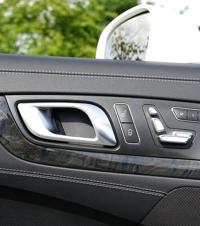 car door vehicle 1577801